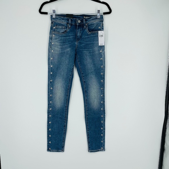 BlankNYC The Bond Mid Rise Skinny Jeans - B104 - Picture 2 of 12